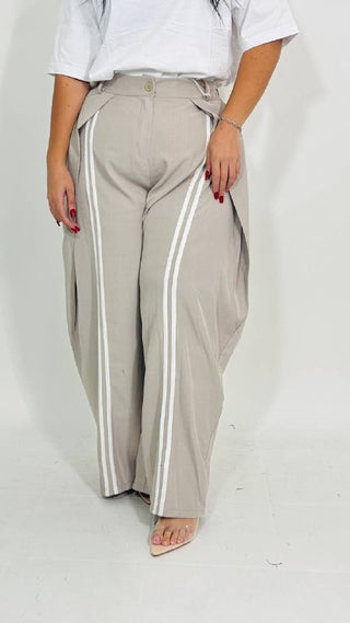 Pantalone Valeria